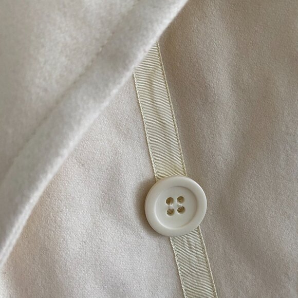 Ivory Double-Breasted Pea Coat with Flattering Shape and Removable Hood - Size S - Picture 3 of 9